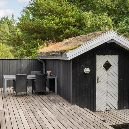 Beautiful In Rm With 2 Bedrooms, Wifi And Sauna 別荘 Bolilmark