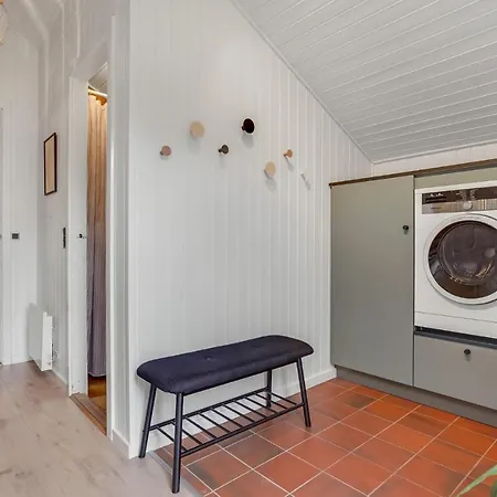 Beautiful In Rm With 2 Bedrooms, Wifi And Sauna 別荘